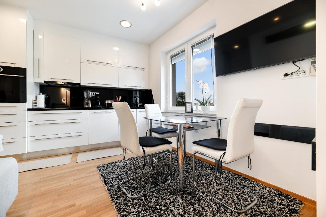 Lauris Luxury Apartment Задар Экстерьер фото